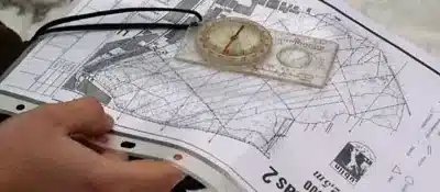Using the compass in interaction with a map